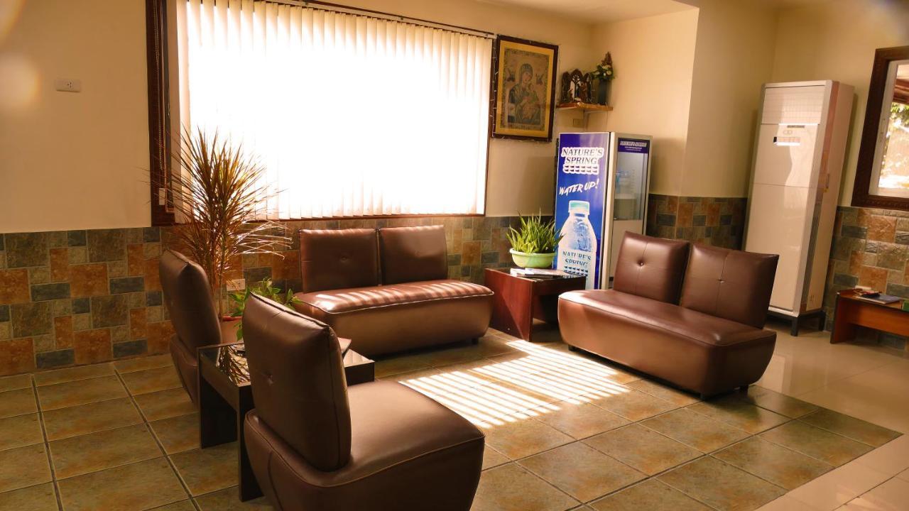 CounTess Pension House Liloan Bagian luar foto
